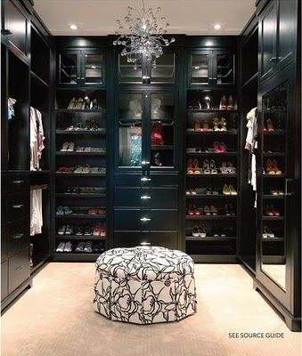 Black high gloss closet via Pinterest