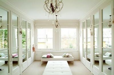 White clean Closet via Pinterest