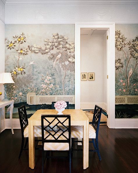 Gracie Wallpaper in the dining room via Lonny
