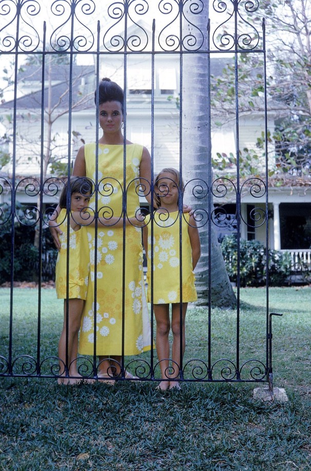 Lilly Pulitzer and daughters
