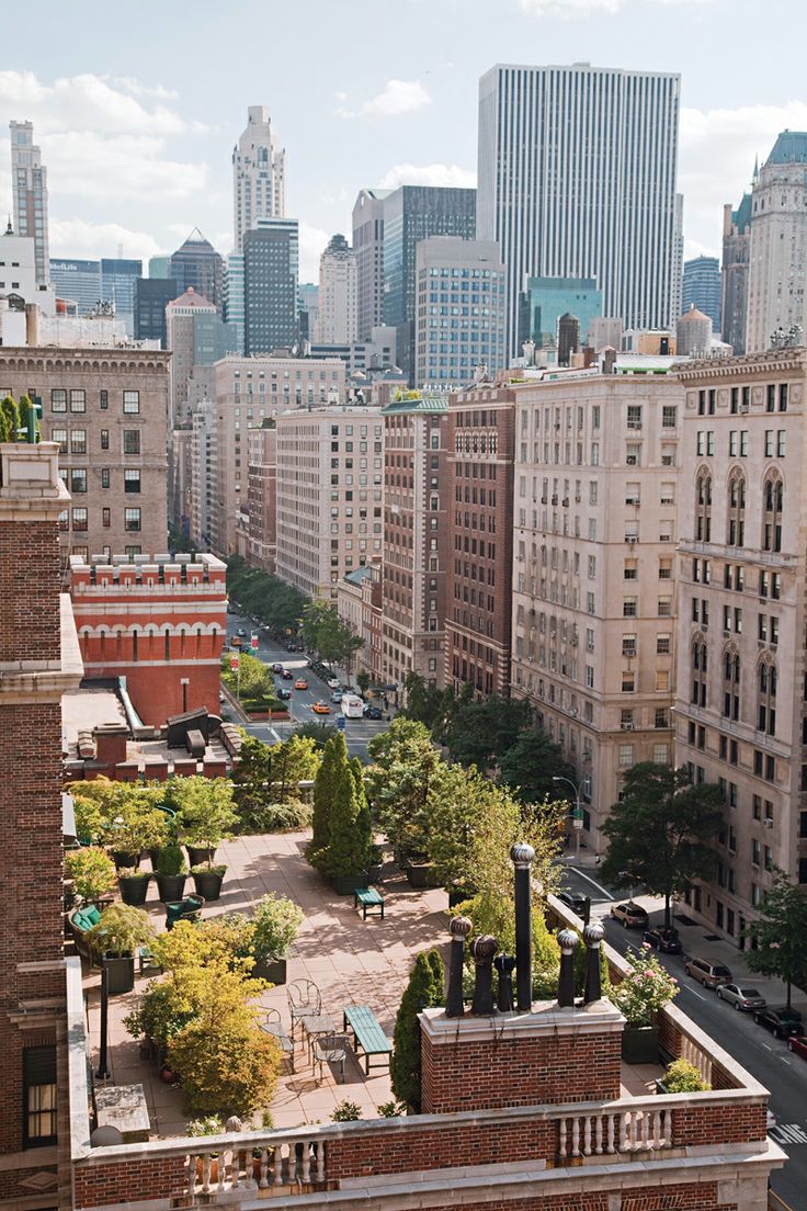 NY Rooftop garden via NyCurbed