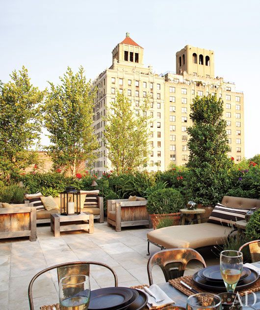 NYC terrace and spacious rooftop garden