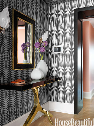 Wallpaper in this entry by Jamie Drake via HB