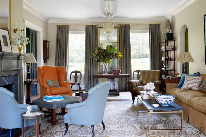 A living room in Nashville by Brookschmidy and Coleman in Elle Decor