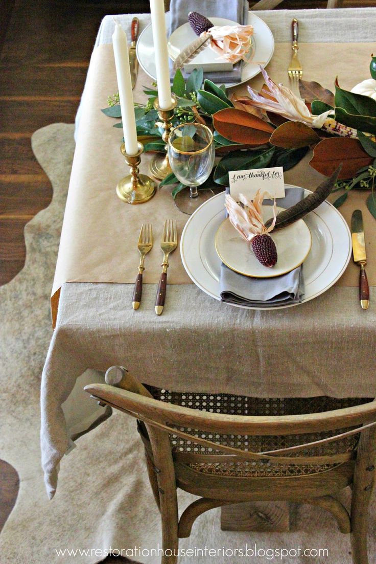 How lovely is the dried corn on this tablescape via restoration house interiors