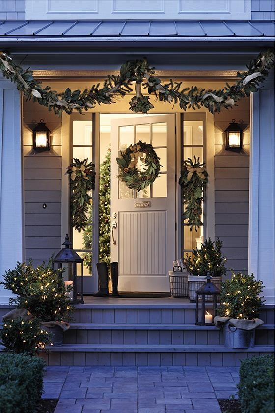 Front Door entry for Chirstmas via Home Decorators