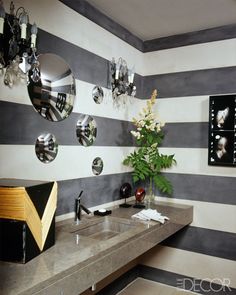 Bathroom by Alexandra de Garidel-­Thoron  via Elle Decor