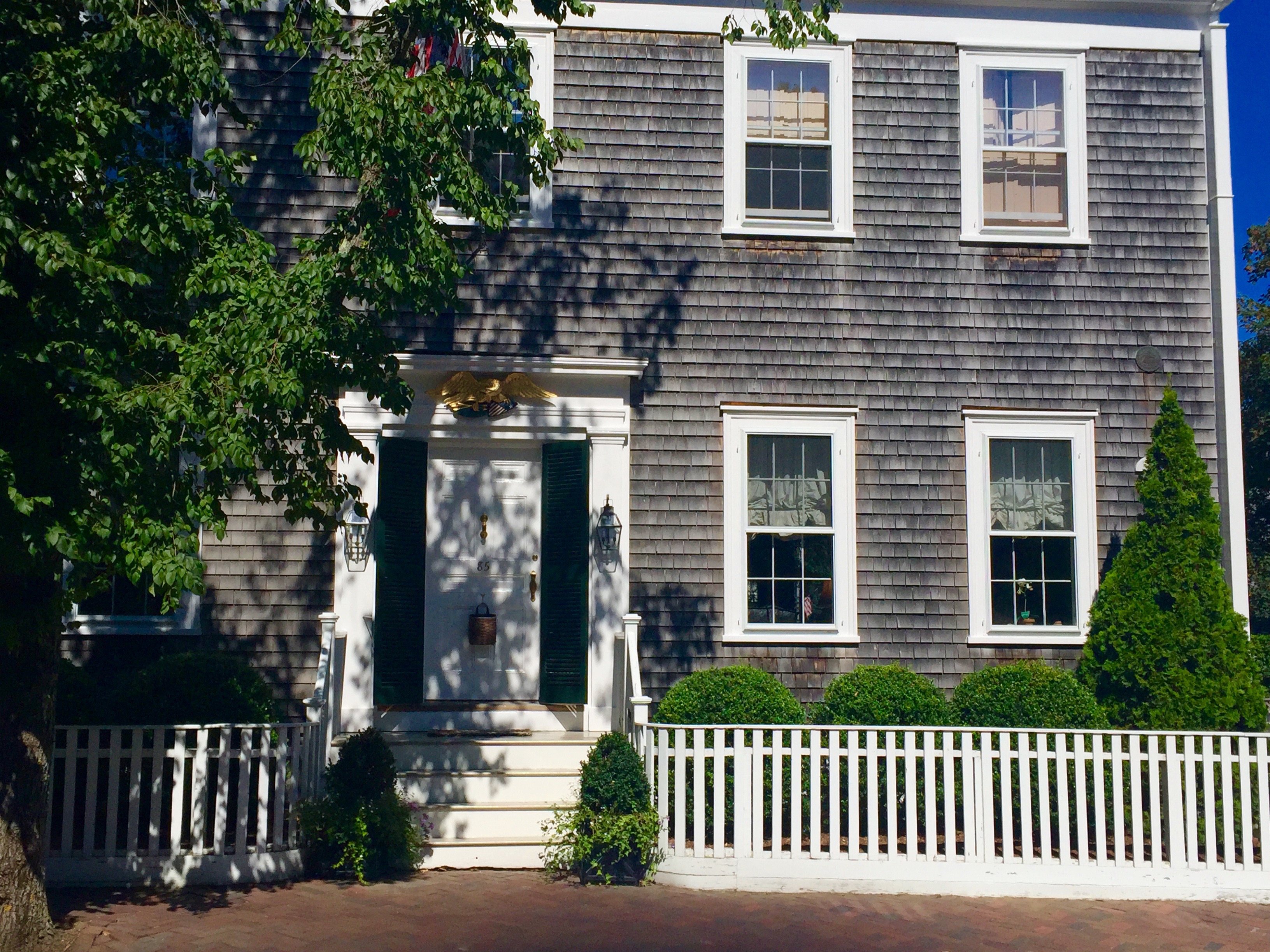Nantucket Architecture _The Potted Boxwood 12