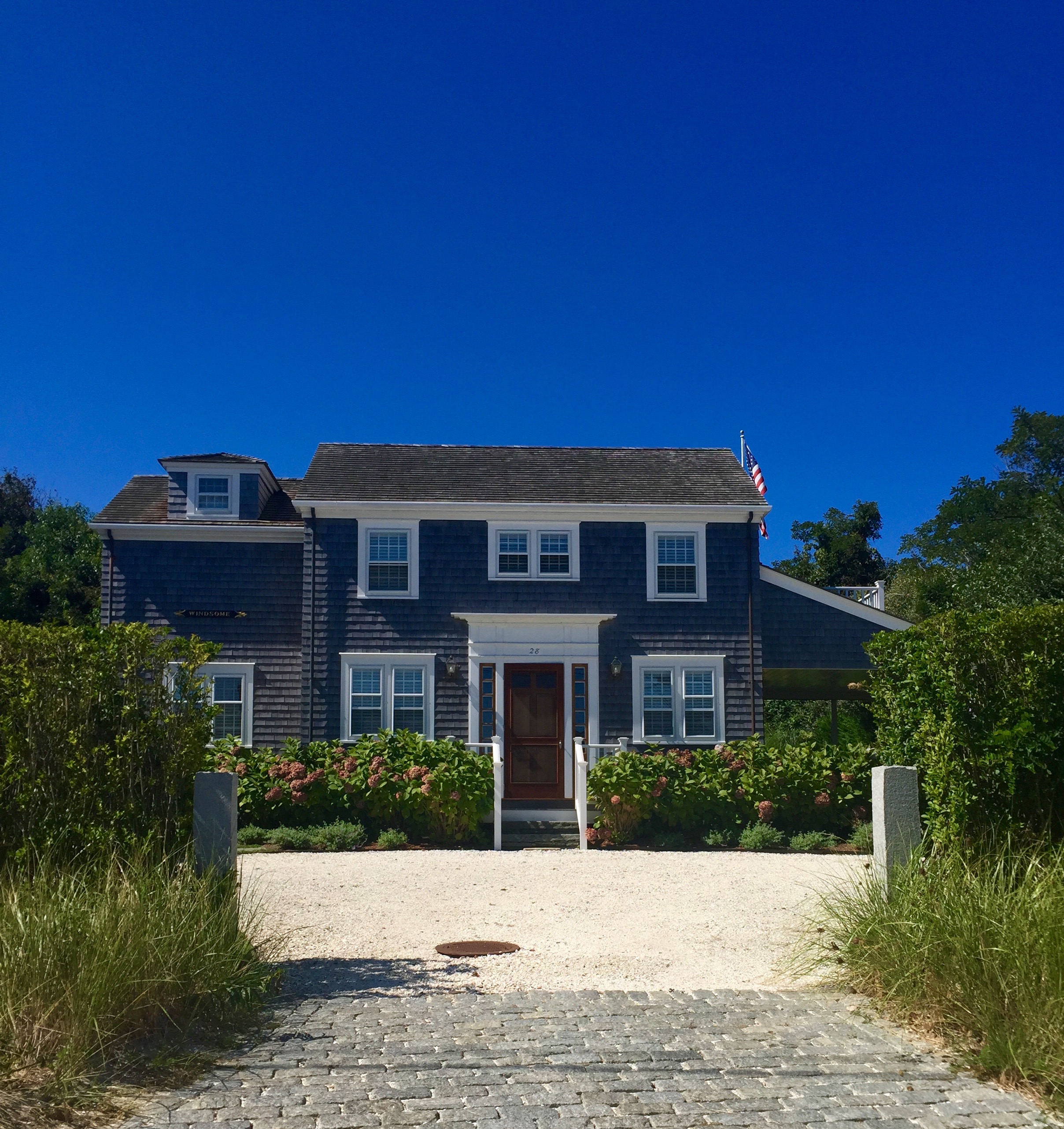 Nantucket Architecture _The Potted Boxwood 45
