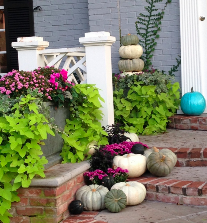 Pumpkin porch decor via The Lush List