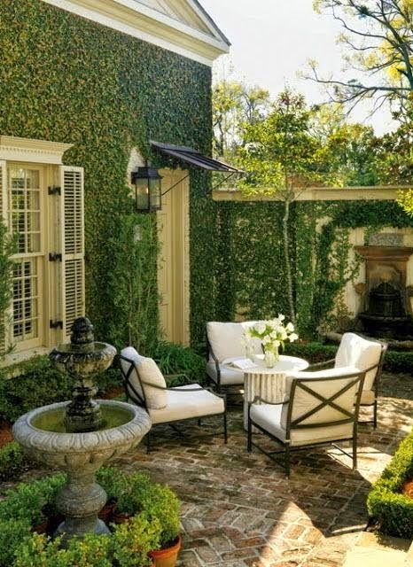 Ivy covered walls via Style At Home