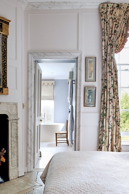Wakefield's London home via House and Garden UK 4