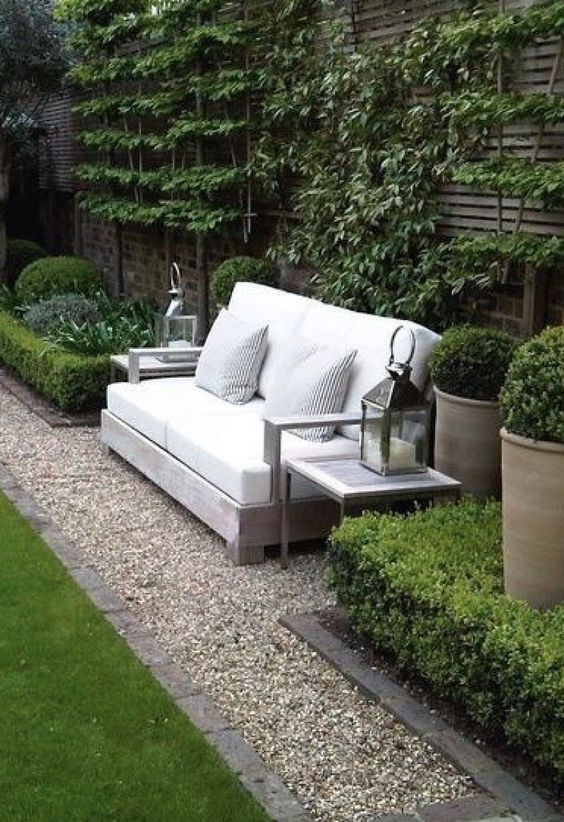 Garden bench via Melissa Penfold