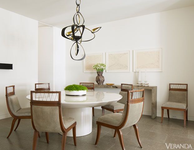 Dining room round table via Veranda