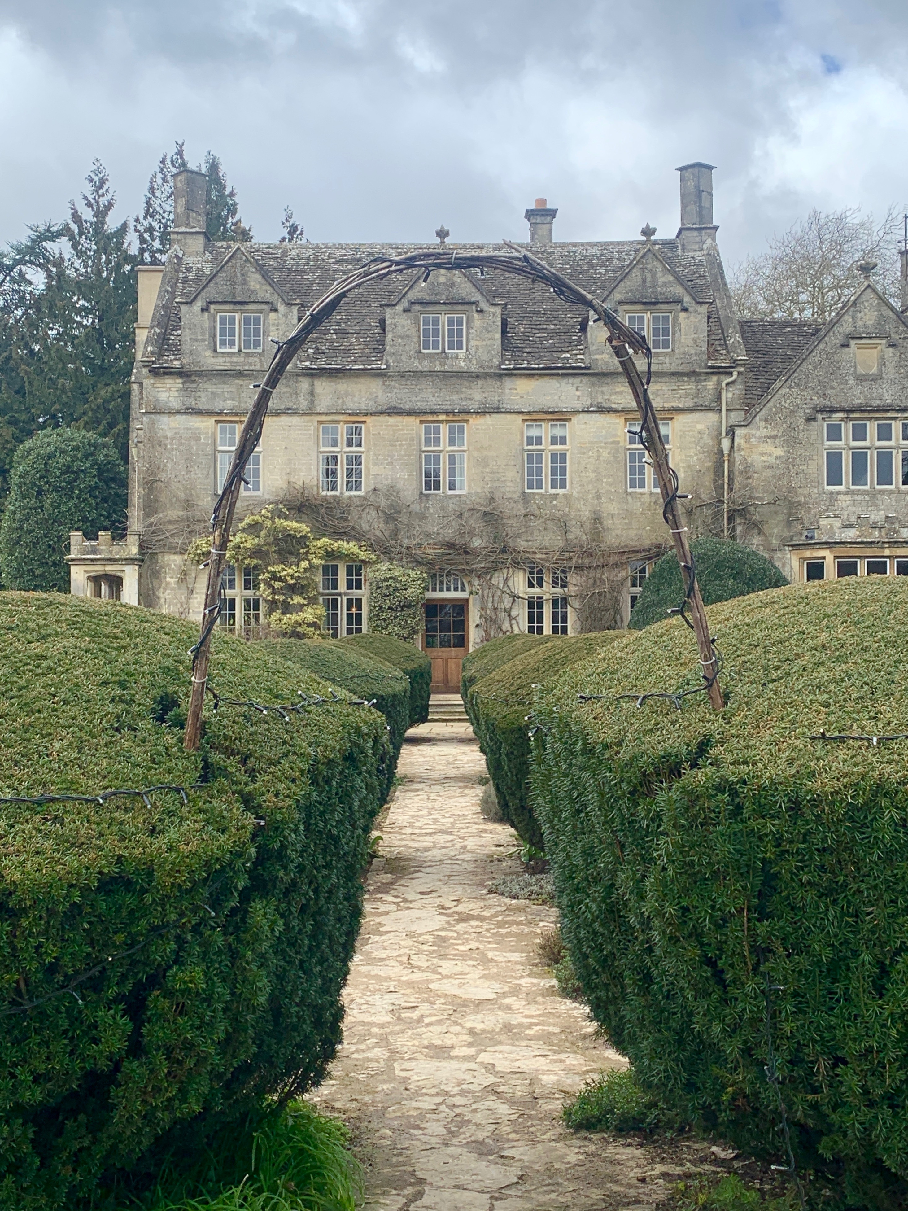 Cotswolds photo by Christina Dandar for The Potted Boxwood. 10