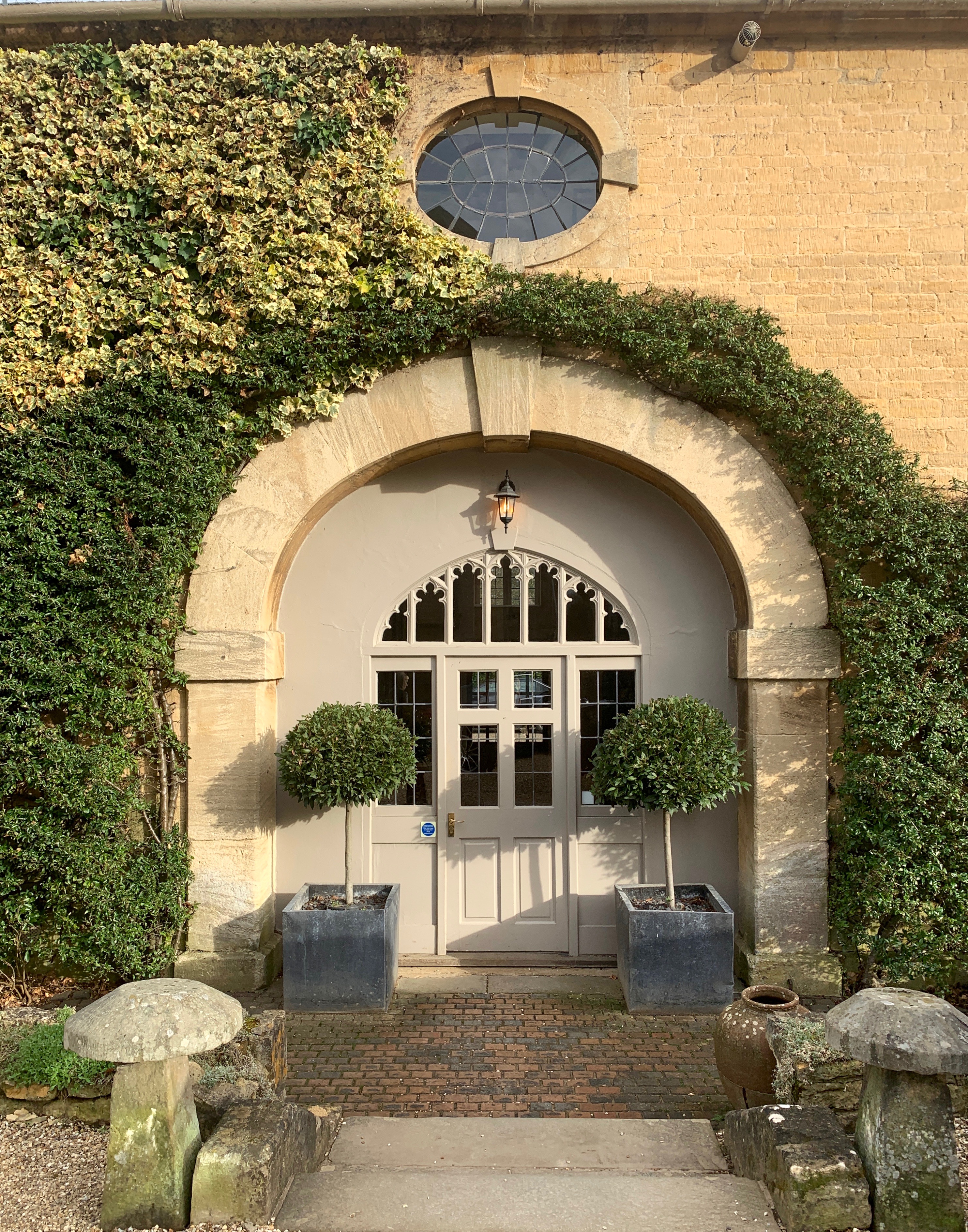 Cotswolds photo by Christina Dandar for The Potted Boxwood. 18
