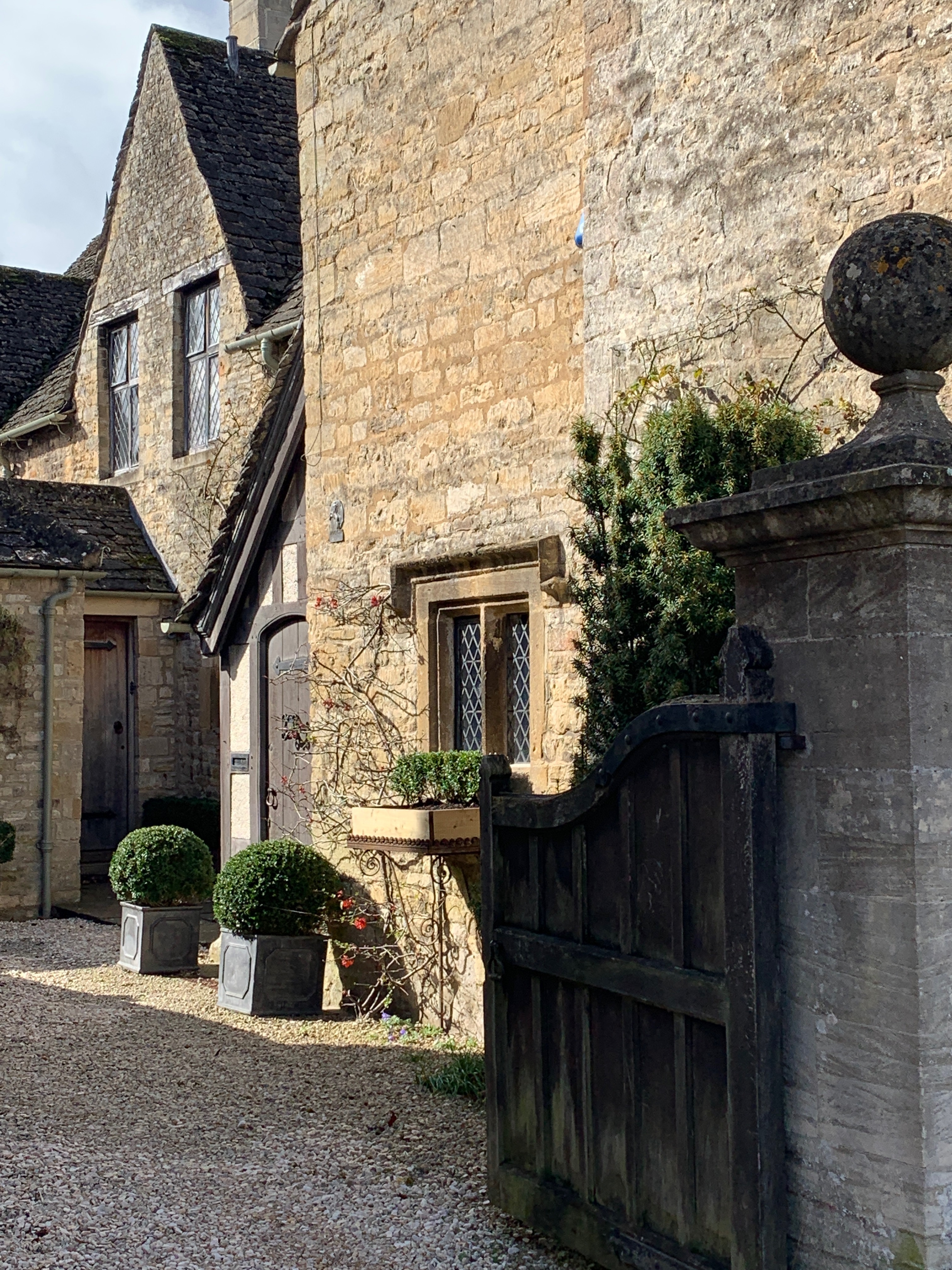 Cotswolds photo by Christina Dandar for The Potted Boxwood. 5